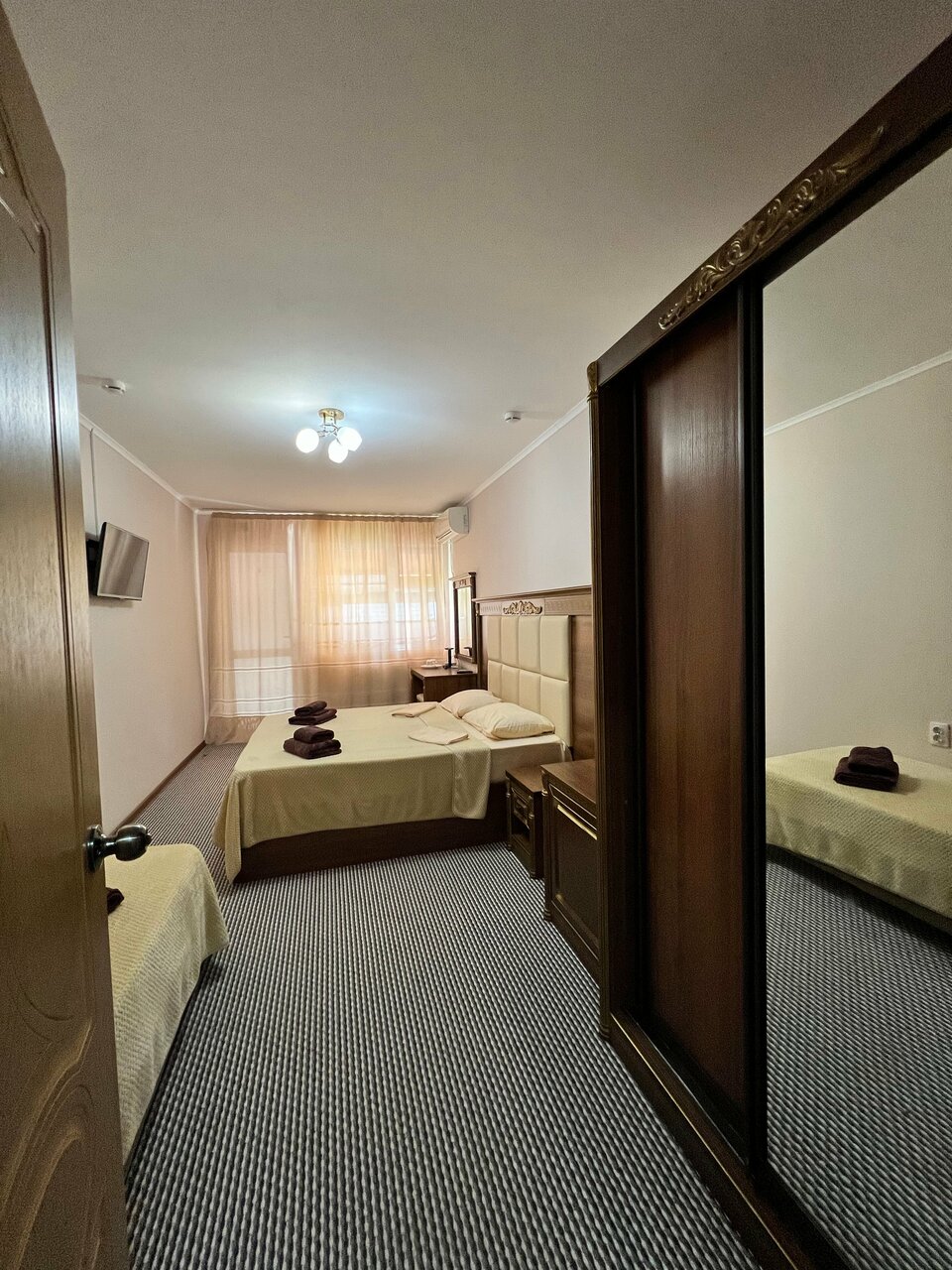 Гостиница Заря Лазаревское